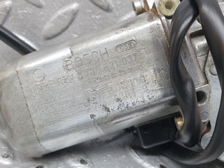 41205 Mercedes-Benz W126 300SE Rear Left Window Regulator Motor 0130821037