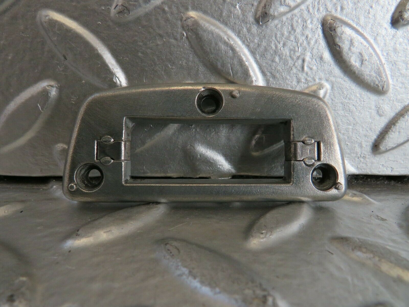 23386 Mercedes-Benz W116 350SE Rear View Mirror Mount Bracket