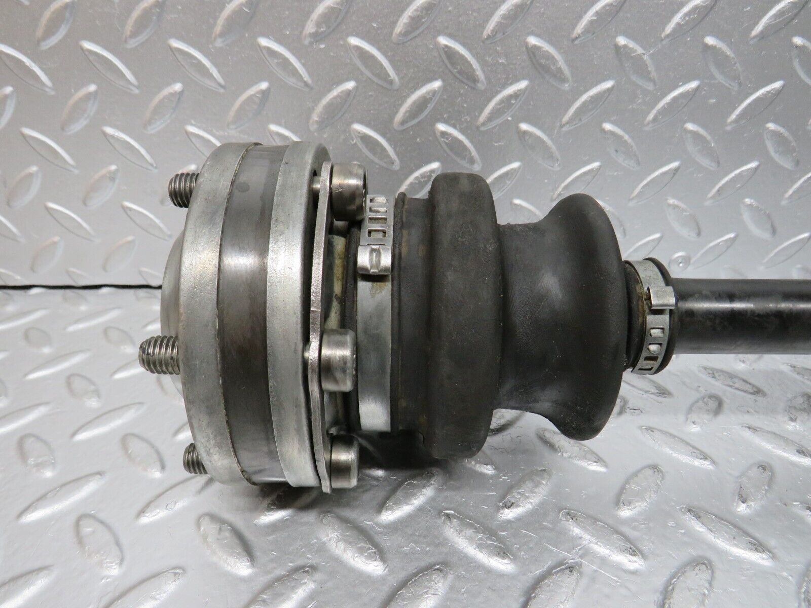 32674 Mercedes-Benz S124 300TE Wagon Axle Shaft Drive Shaft