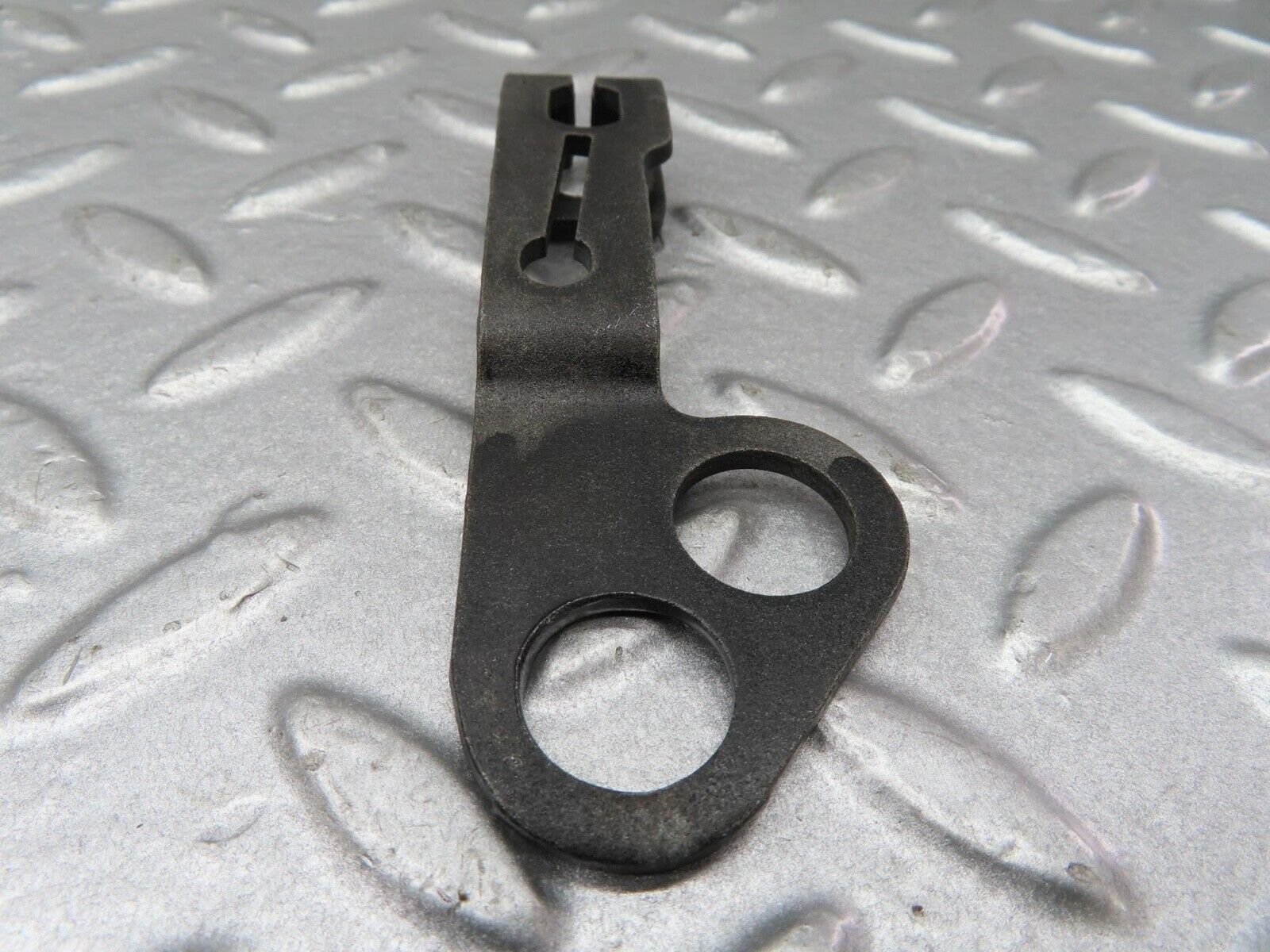 13026 Mercedes-Benz R129 300SL Coupe Gearbox Linkage Bracket