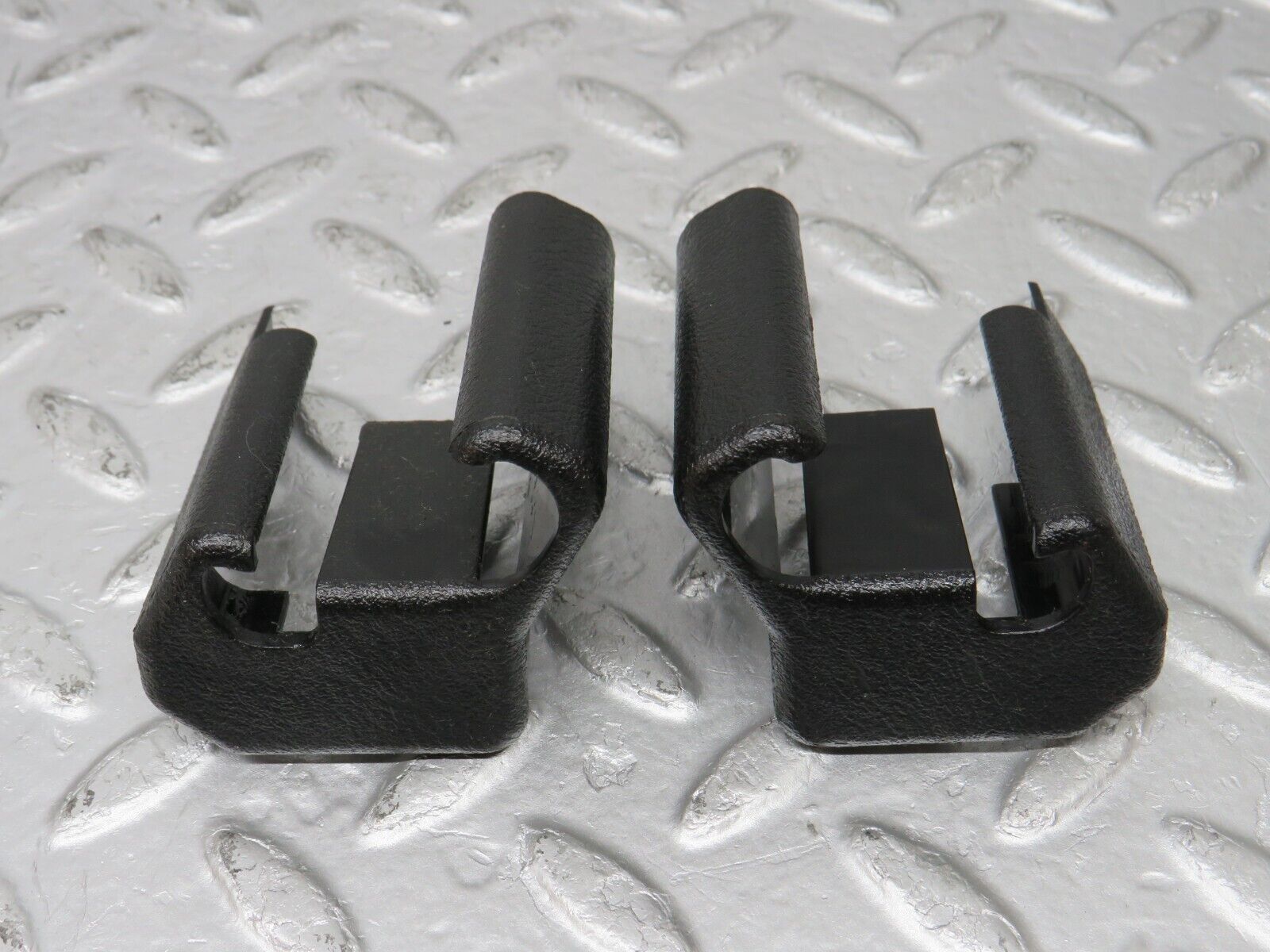 33450 Mercedes-Benz W202 C180 Front Seat Trim Cover Pair 2029190320 2029190420