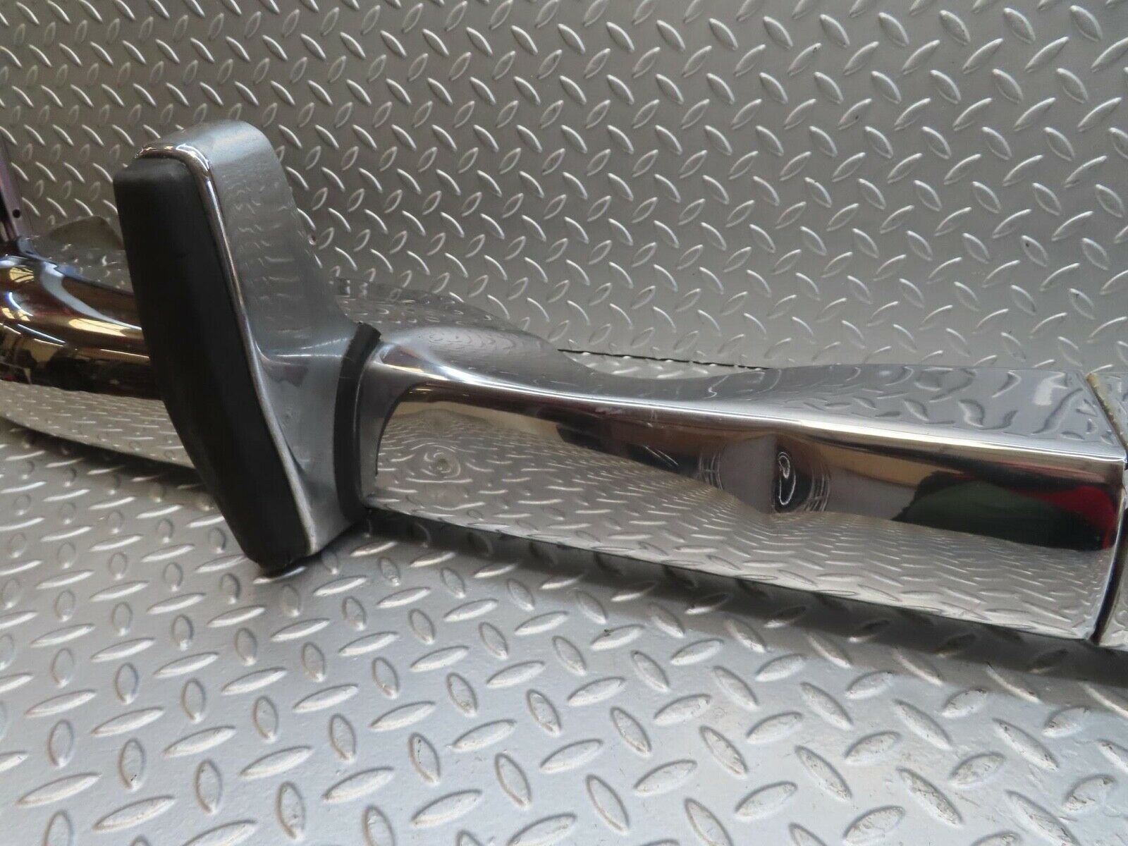 13348 Mercedes-Benz W111 220S Rear Bumper