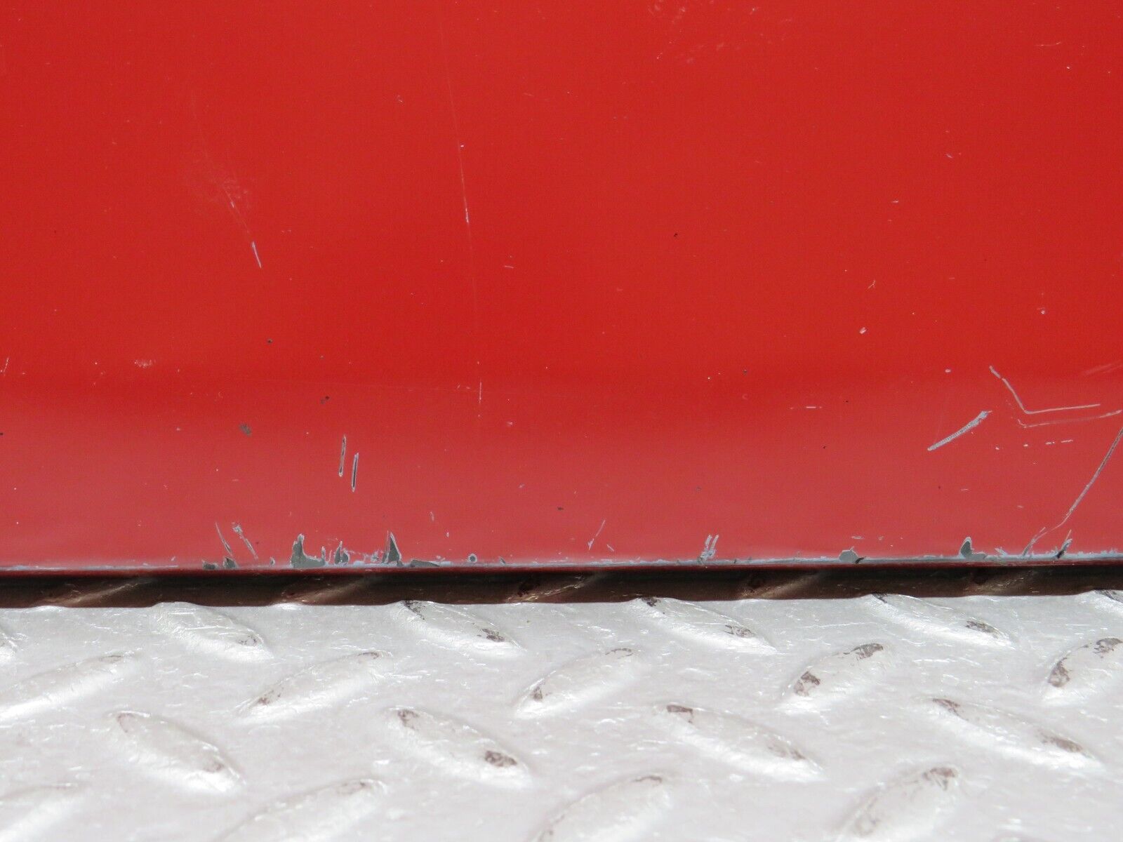 38700 Mercedes-Benz W201 190E 2.6L Front Right Door Moulding Trim 2016905640