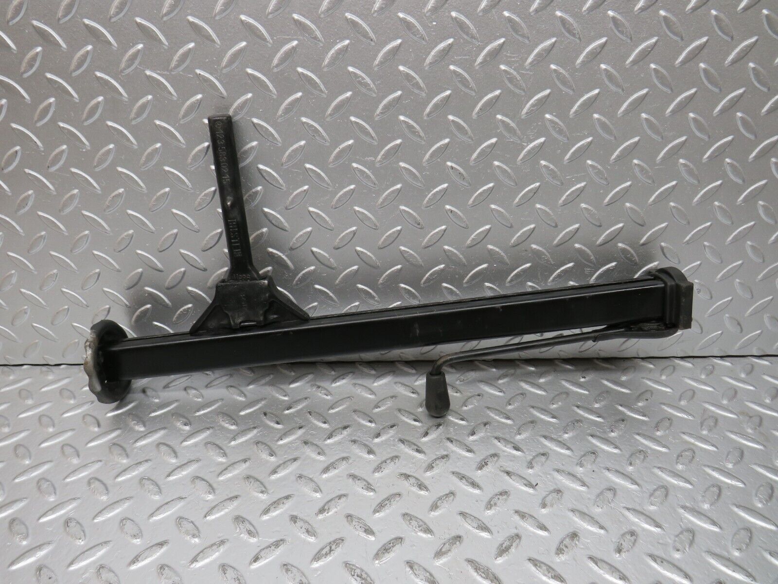 32080 Mercedes-Benz W123 230E Car Jack Bilstein 1235830215