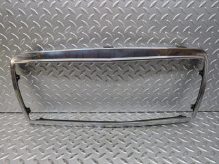 28935 Mercedes-Benz C124 320CE Bonnet Grill Chrome Frame