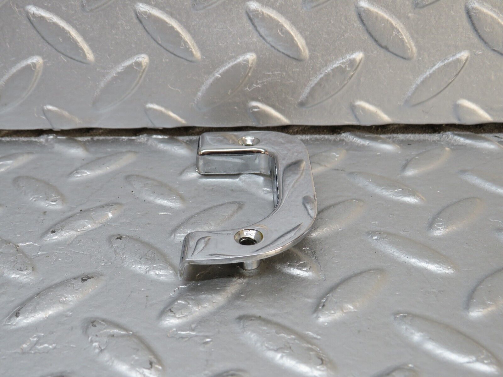 40623 Mercedes-Benz W123 300D Interior Chrome Door Latch Trim 1237230224