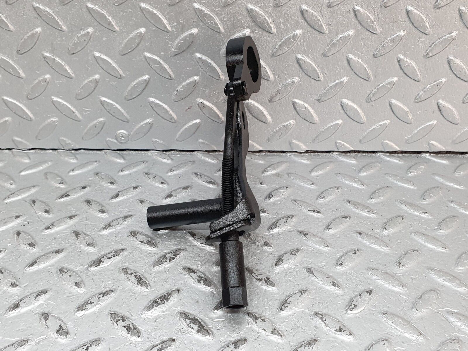 41237 Mercedes-Benz W126 300SE Belt Tensioner 1032000640