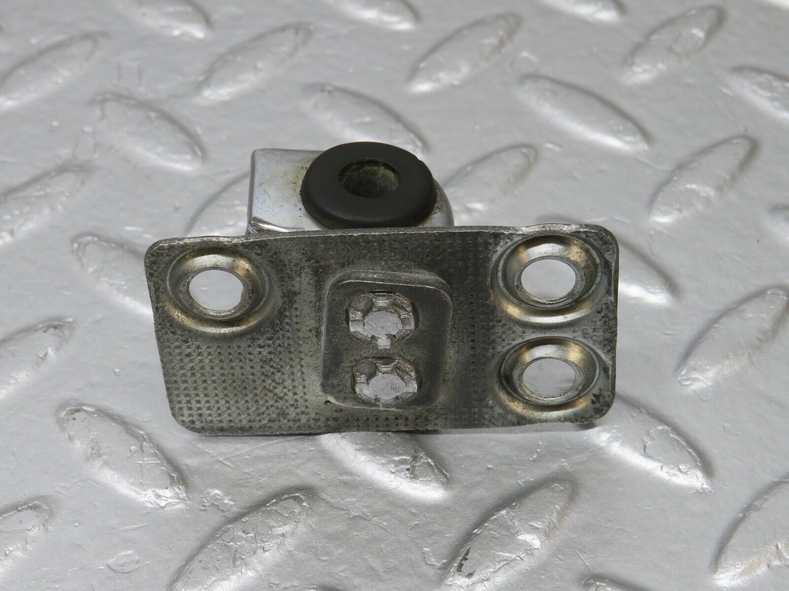 40284 Mercedes-Benz W110 230 Door Lock Latch Right Side