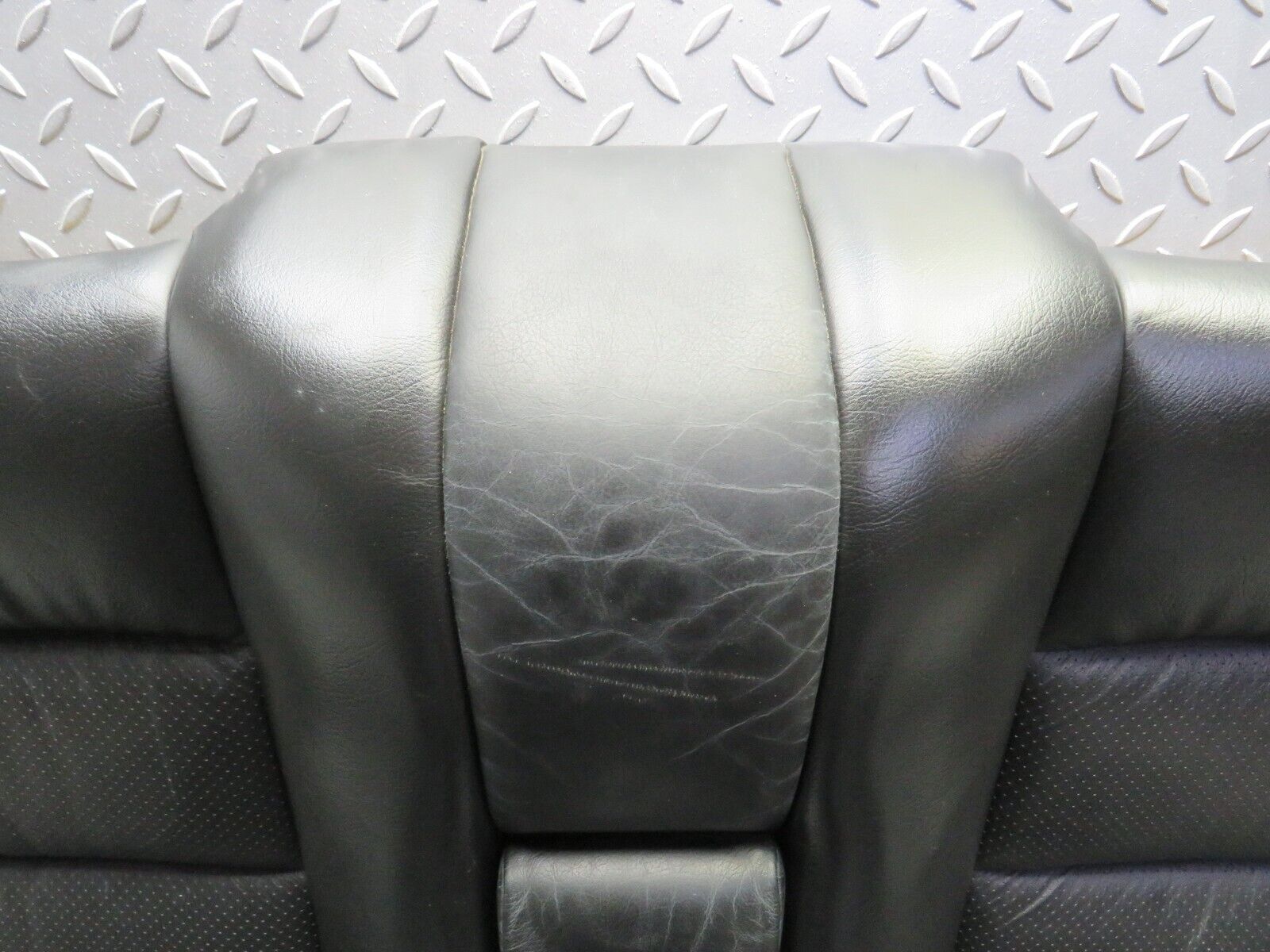 37878 Mercedes-Benz A124 320E Cabriolet Rear Seat Leather Black 1249203116