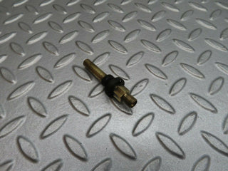 R129 SL fuel injector used OEM