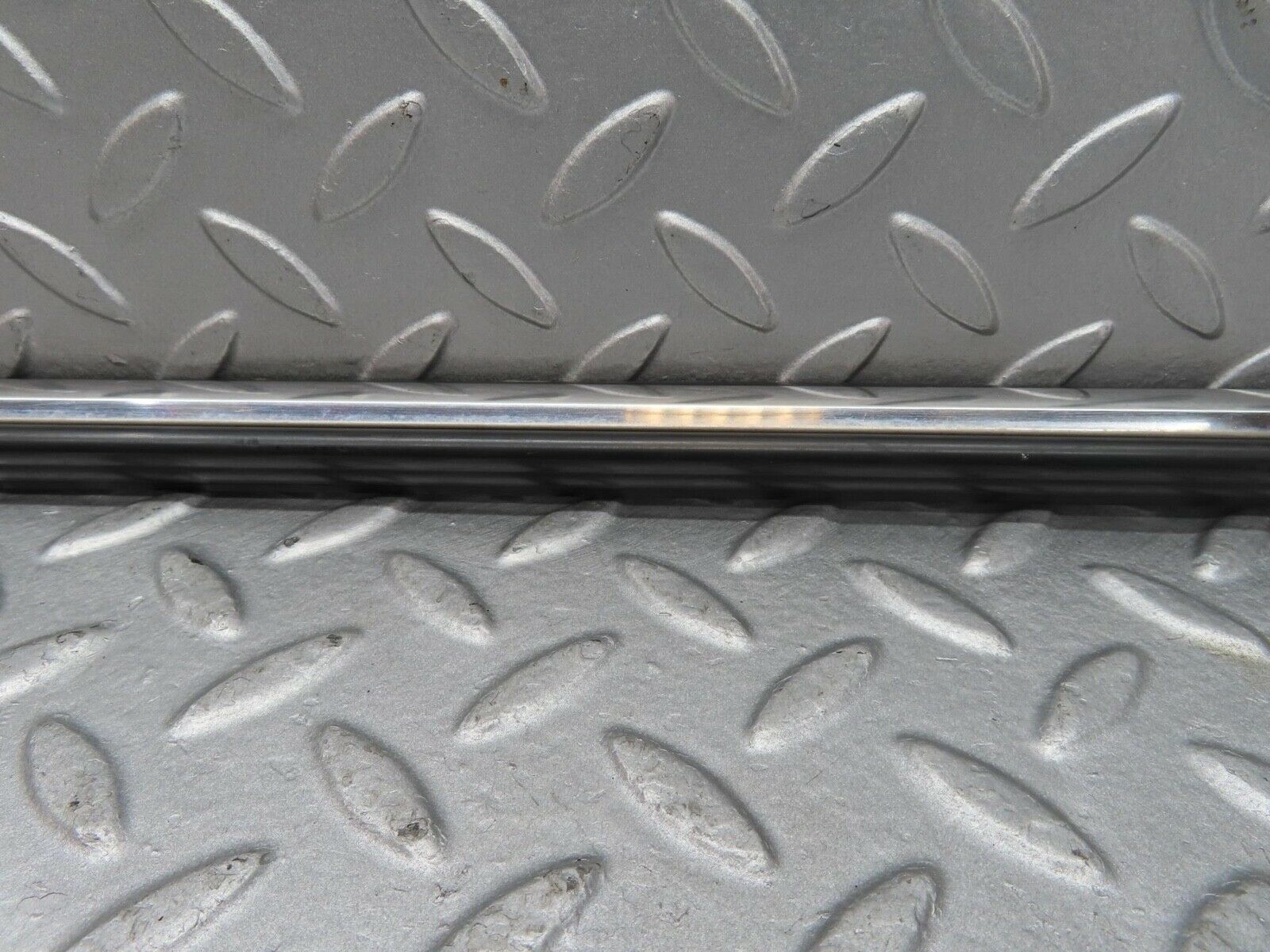 12593 Mercedes-Benz W108 280SE 3.5 Centre Door Chrome Trim Rear Left