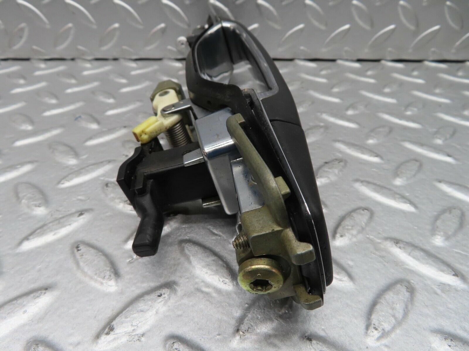 15007 Mercedes-Benz W140 S320 Rear Right Exterior Door Handle