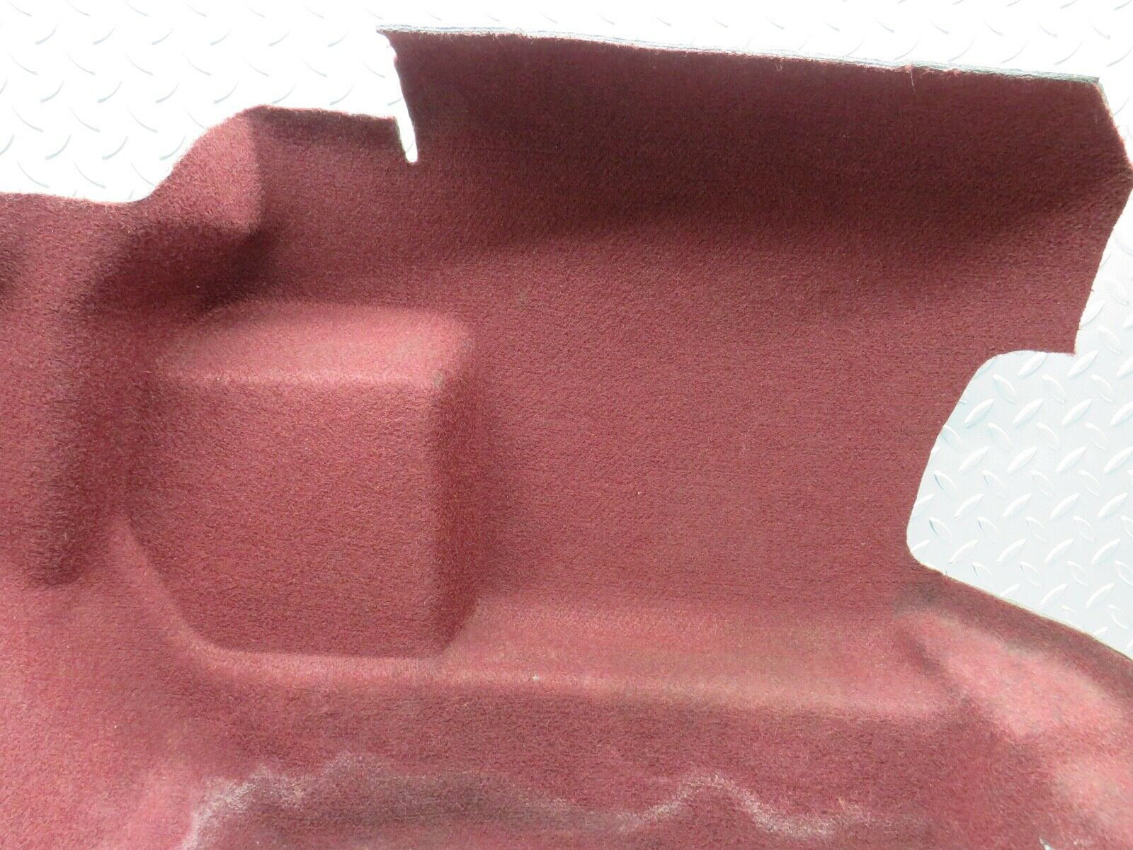21793 Mercedes-Benz W126 300SE Trunk Cover Panel Right Side Burgundy Red