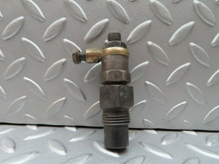 3685 Mercedes-Benz W120 PONTON Diesel Fuel Injetcor Bosch KCA30SD2/4