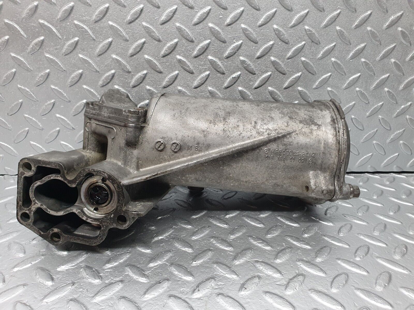 40861 Mercedes-Benz W123 300D Oil Filter Housing 6151840102 6171840125