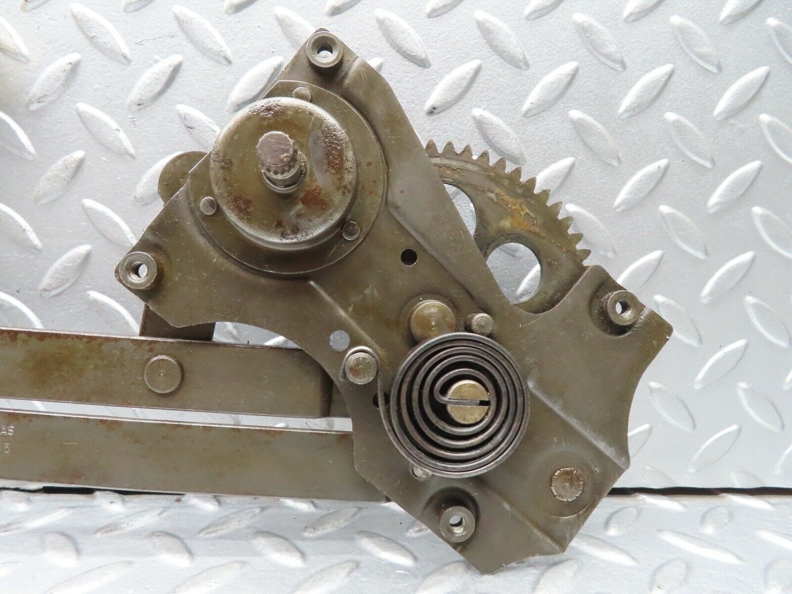 19007 Mercedes-Benz W120 W121 Ponton Rear Left Manual Window Regulator