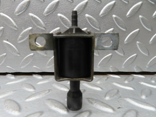 21591 Mercedes-Benz W126 300SE Vacuum Control Valve Pierburg 0015407097