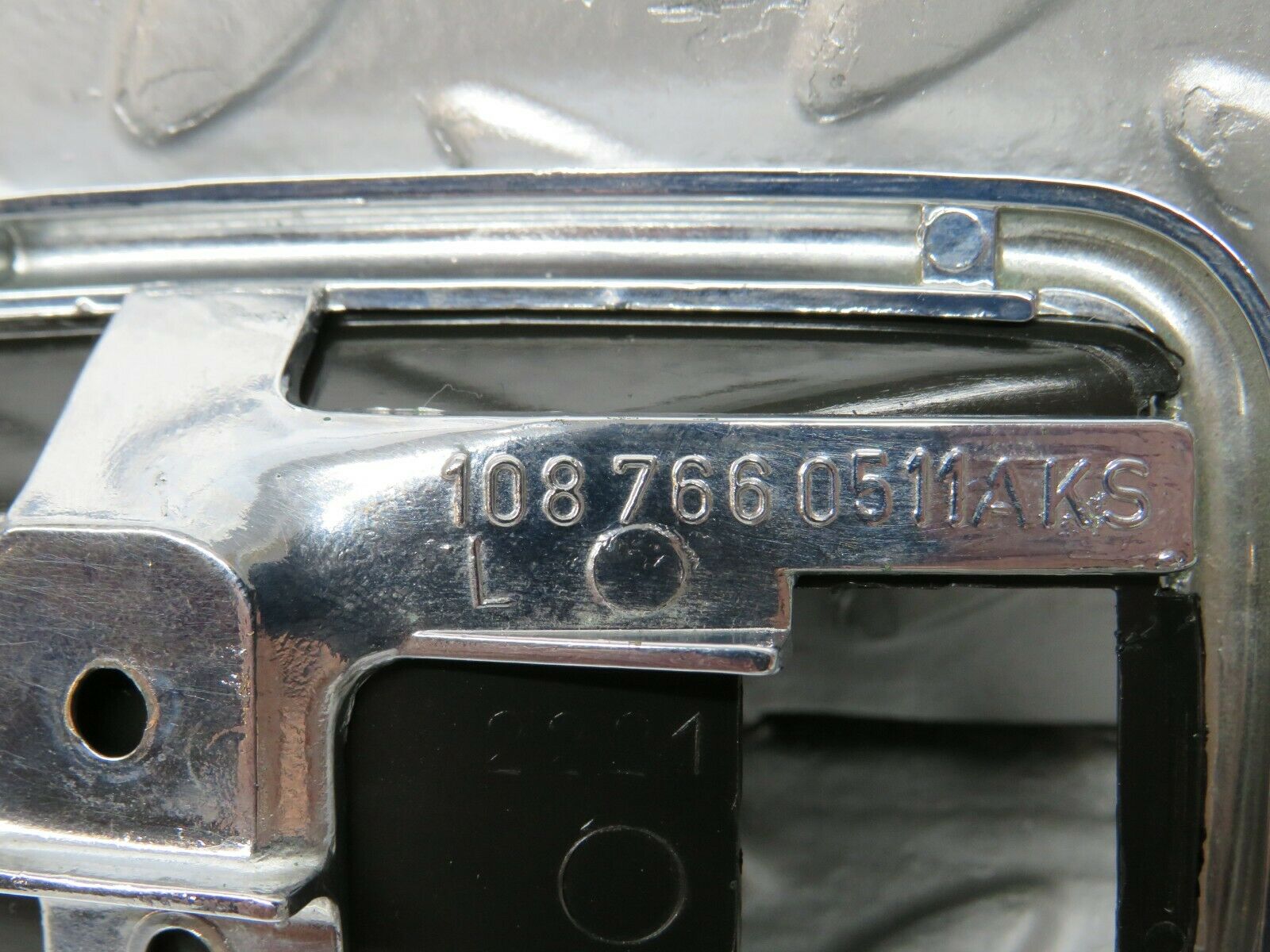 24479 Mercedes-Benz W108 Chrome Frame For Door Opener Left 1087660511