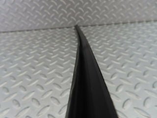7653 Mercedes-Benz S123 230TE Wagon Window Weatherstrip Outer Seal Front Left