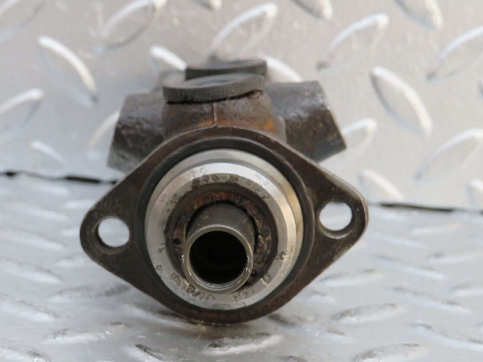 28142 Mercedes-Benz W123 280E Brake Master Cylinder Bendix 2580