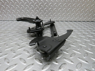 W124 Wagon bonnet hinge light side used OEM