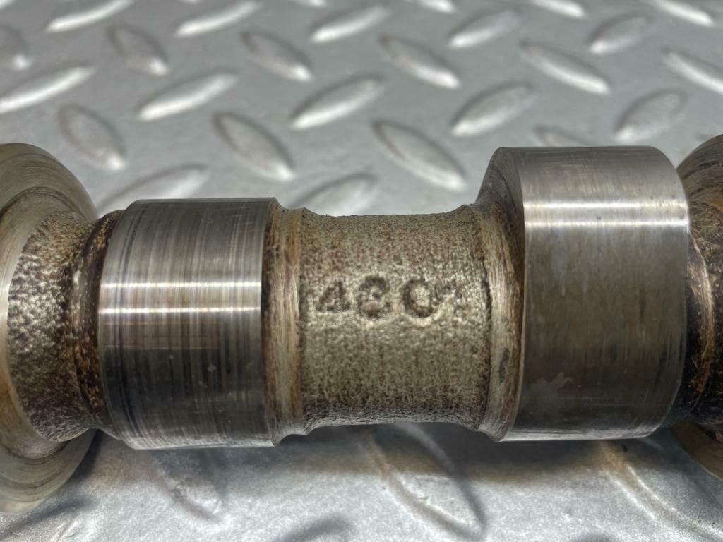 17404 Mercedes-Benz W116 350SE Camshaft Right Side