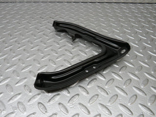 36773 Mercedes-Benz W201 190E 2.0L Air Intake Manifold Bracket