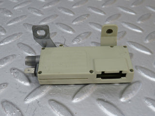 34881 Mercedes-Benz W210 320E Radio Audio Antenne Amplifier 2108203989