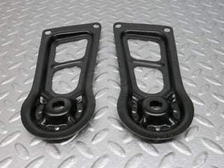 0806 Mercedes-Benz C107 350SLC Coupe Rear Suspension Axle Mounting Bracket