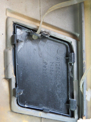 36326 Mercedes-Benz W126 420SE Side Skirt Right 1266905040 1266980230 1266980430