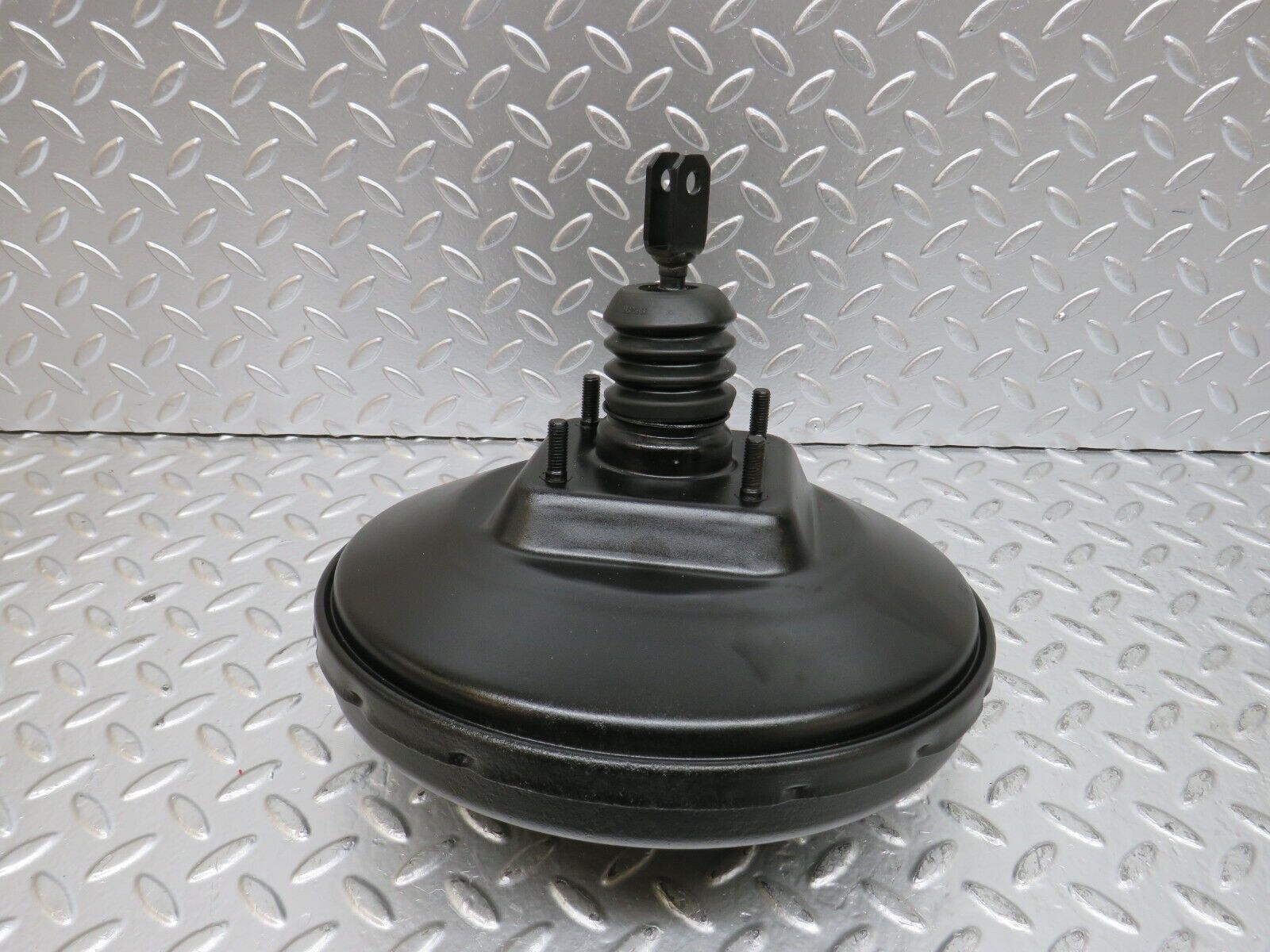 25414 Mercedes-Benz W123 200 Brake Booster Bendix
