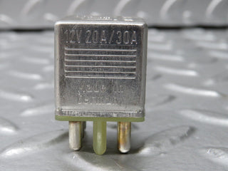 W124 Wagon multi purpose relay used OEM