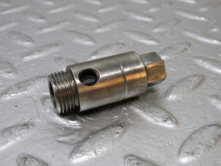 0405 Mercedes-Benz W120 180D Ponton Oil Pressure Valve