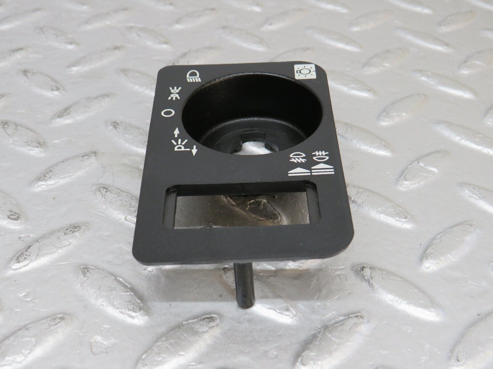 36744 Mercedes-Benz W201 190E 2.0L Headlight Switch Surround 2016890280