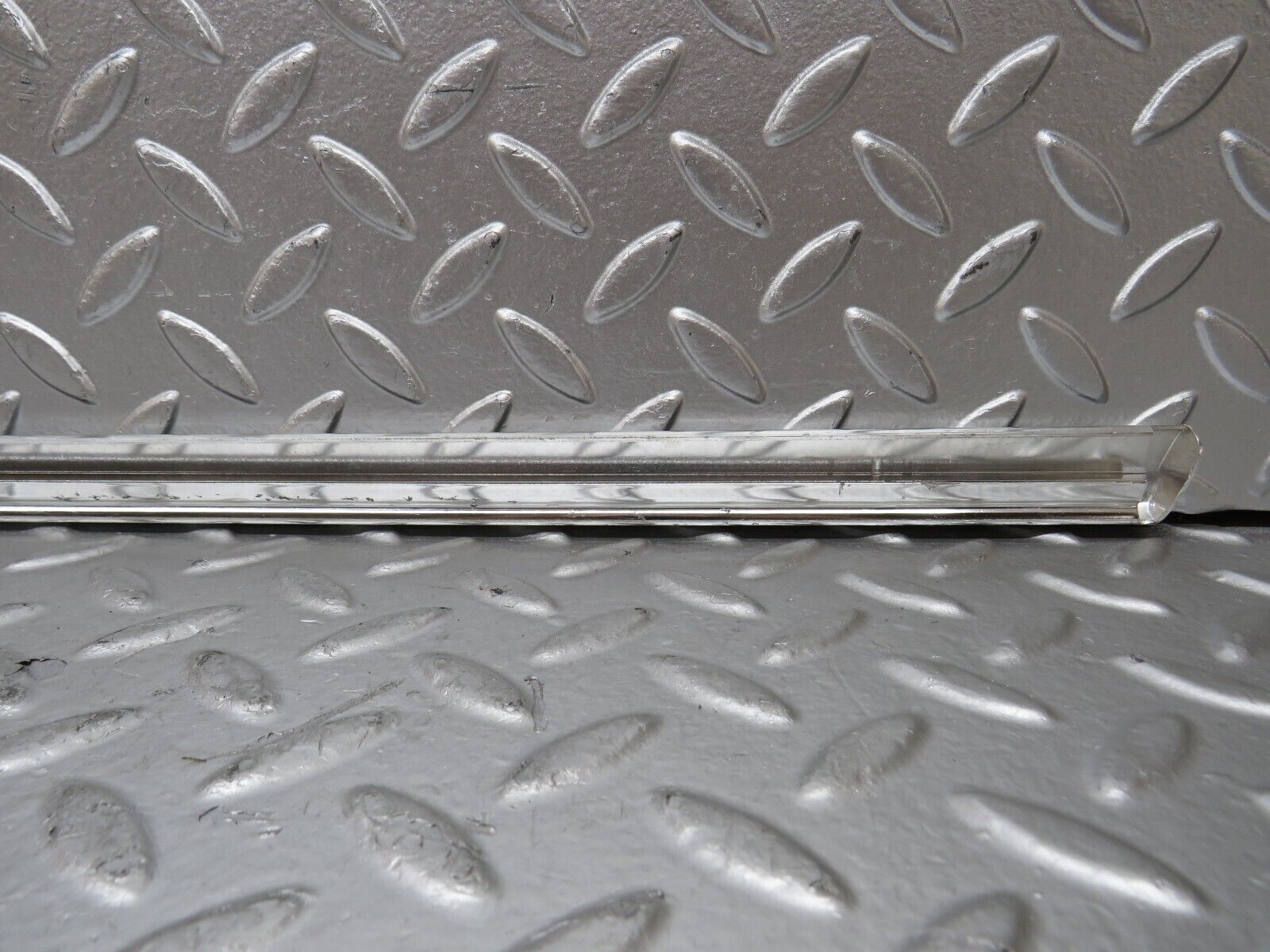 27116 Mercedes-Benz W123 280E Rear Left Door Chrome Moulding Trim