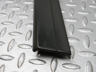 32301 Mercedes-Benz S124 300TE Wagon Front Right Door Centre Moulding Trim