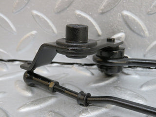 36371 Mercedes-Benz W126 420SE Throttle Linkage