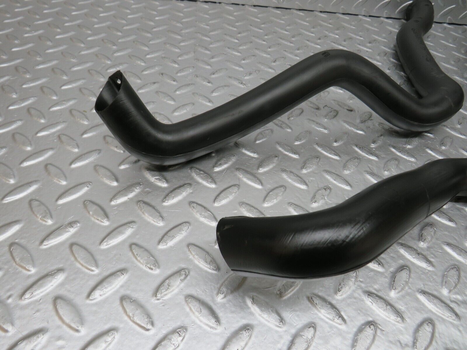 33425 Mercedes-Benz W202 C180 Water Drain Hose Pair 2026280094 2026280194
