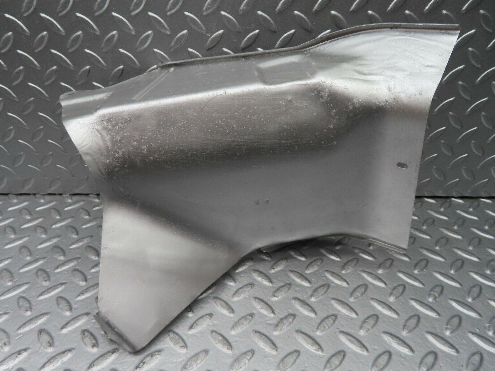 20194 Mercedes-Benz R129 300SL Coupe Exhaust Heat Shield