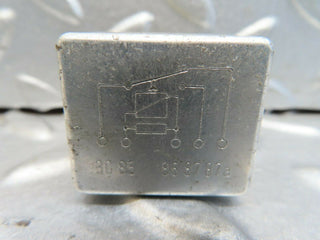 W123 multi purpose relay used OEM