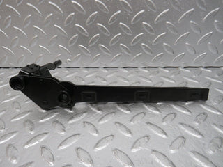 32546 Mercedes-Benz S124 300TE Wagon Trunk Floor Cover Hinge Pair