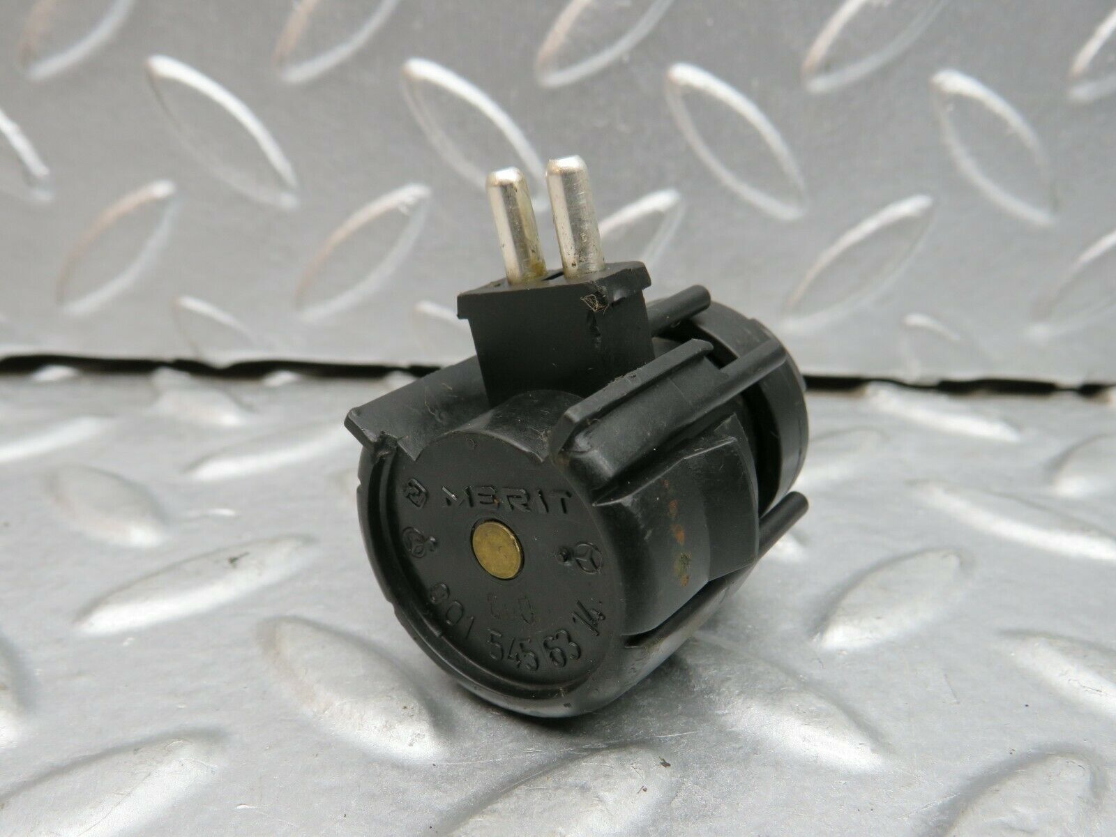22281 Mercedes-Benz S123 280TE Wagon Gearbox Kick Down Switch 0015456314