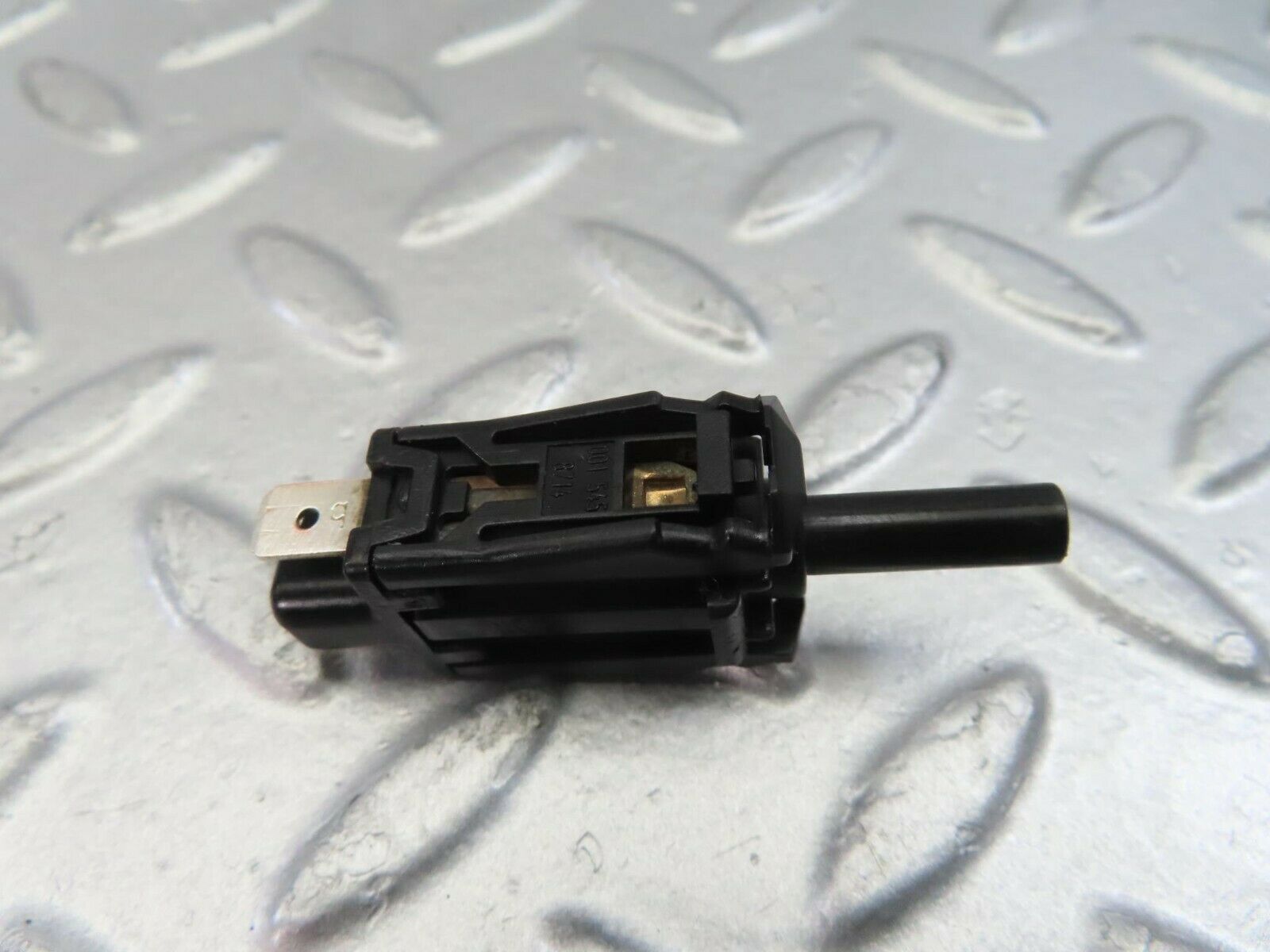 10735 Mercedes-Benz W123 230E Door Contact Switch 0015458714