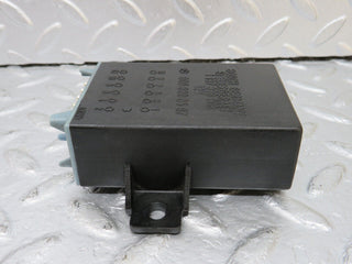 34401 Mercedes-Benz C126 380SEC Coupe Seat Belt Presenter Relay 1137328003