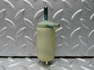 S123 Wagon windscreen washer pump used OEM