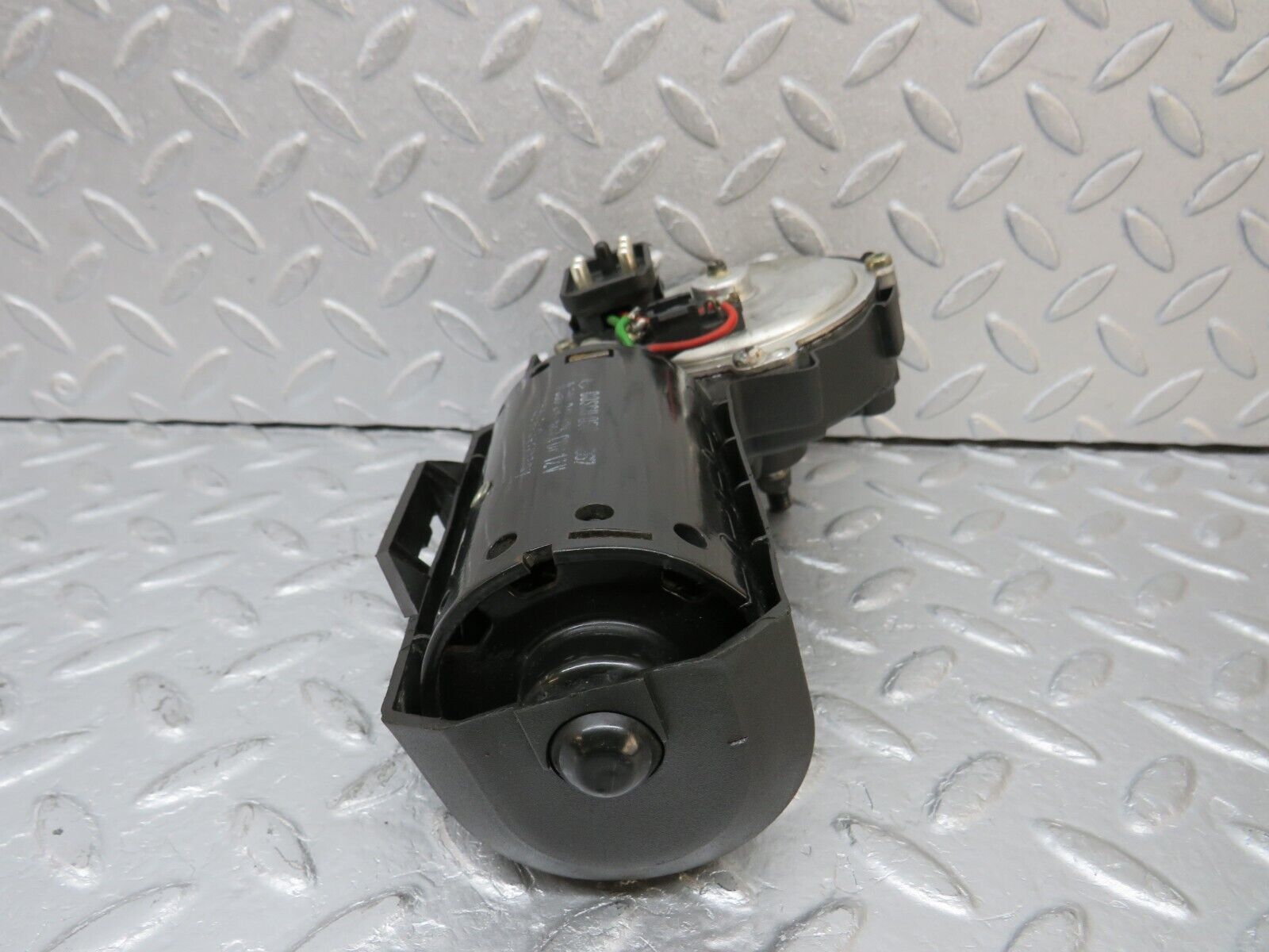 38078 Mercedes-Benz A124 320E Cabriolet Wiper Motor 0390241425