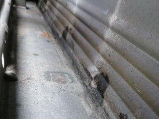 R107 SLC front right door used OEM