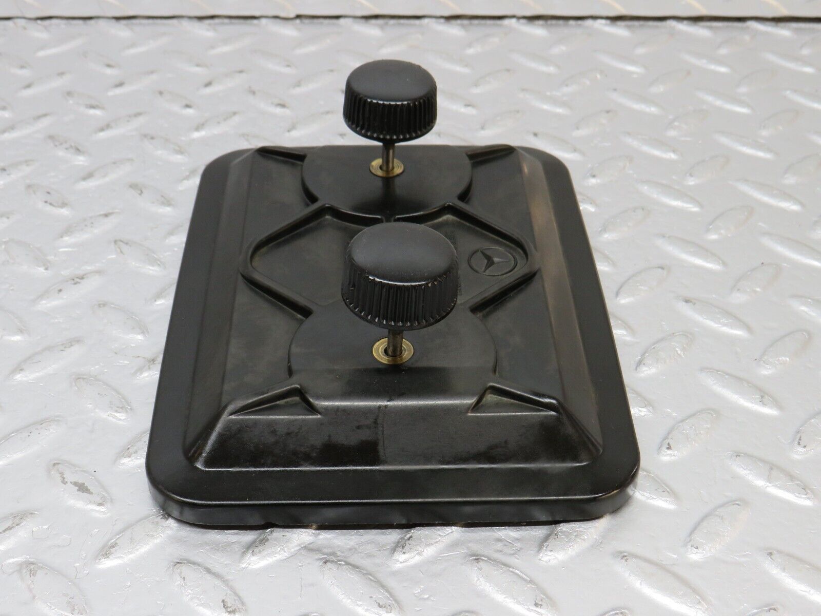 40572 Mercedes-Benz W123 300D Fuse Box Cover Lid 1235400082