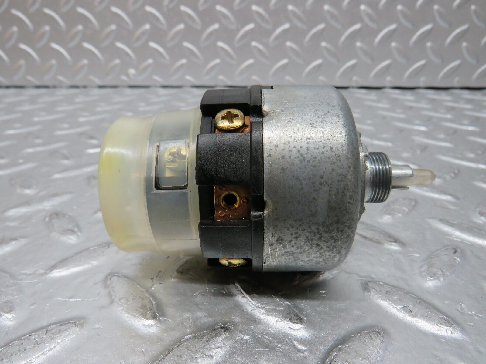 30644 Mercedes-Benz W201 190E 2.0L Headlight Switch