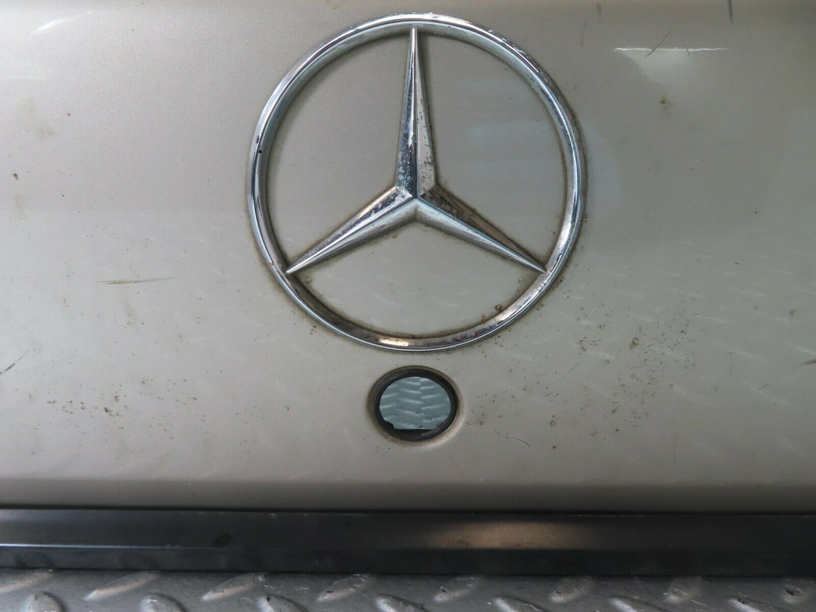 10303 Mercedes-Benz W201 Boot Lid Trunk Door